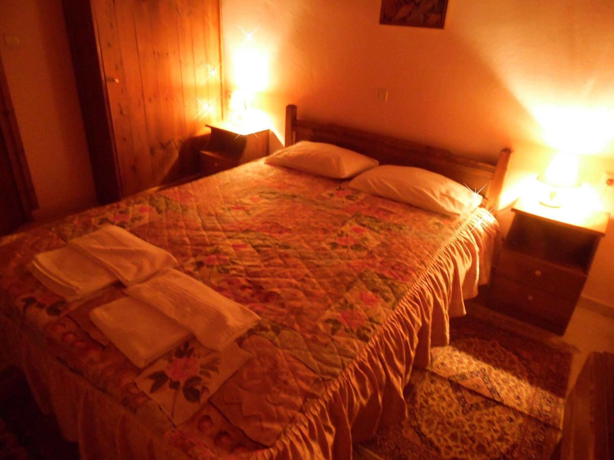 Elatos Rooms Mikrón Khoríon Esterno foto