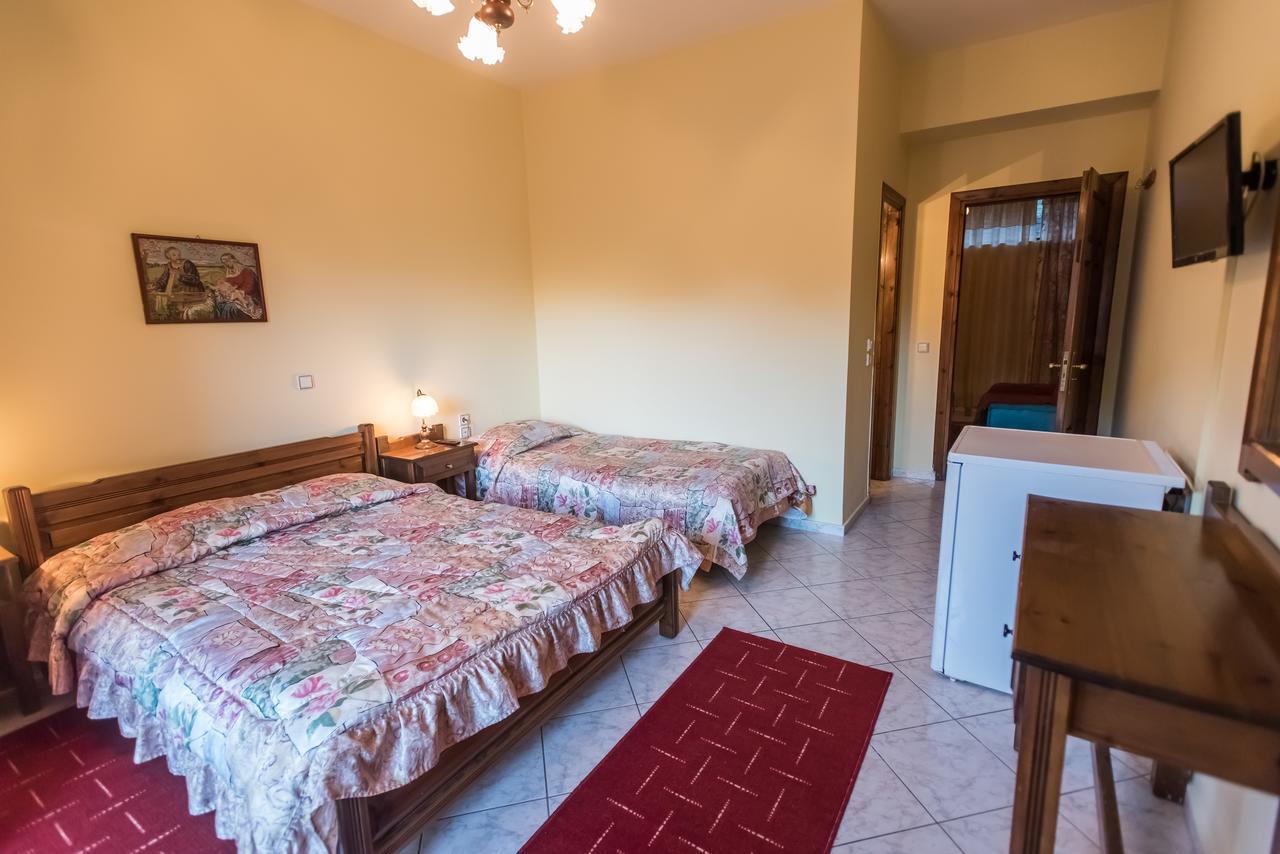 Elatos Rooms Mikrón Khoríon Esterno foto