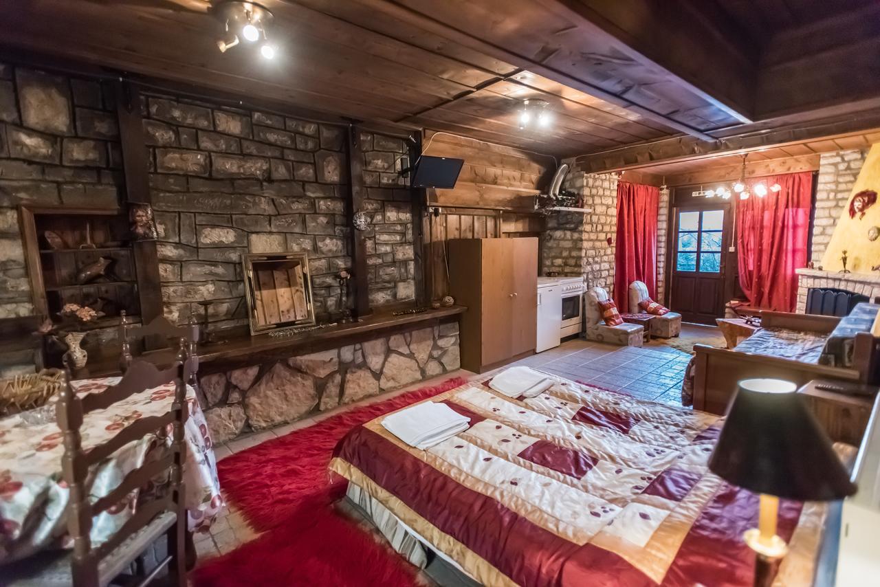Elatos Rooms Mikrón Khoríon Esterno foto