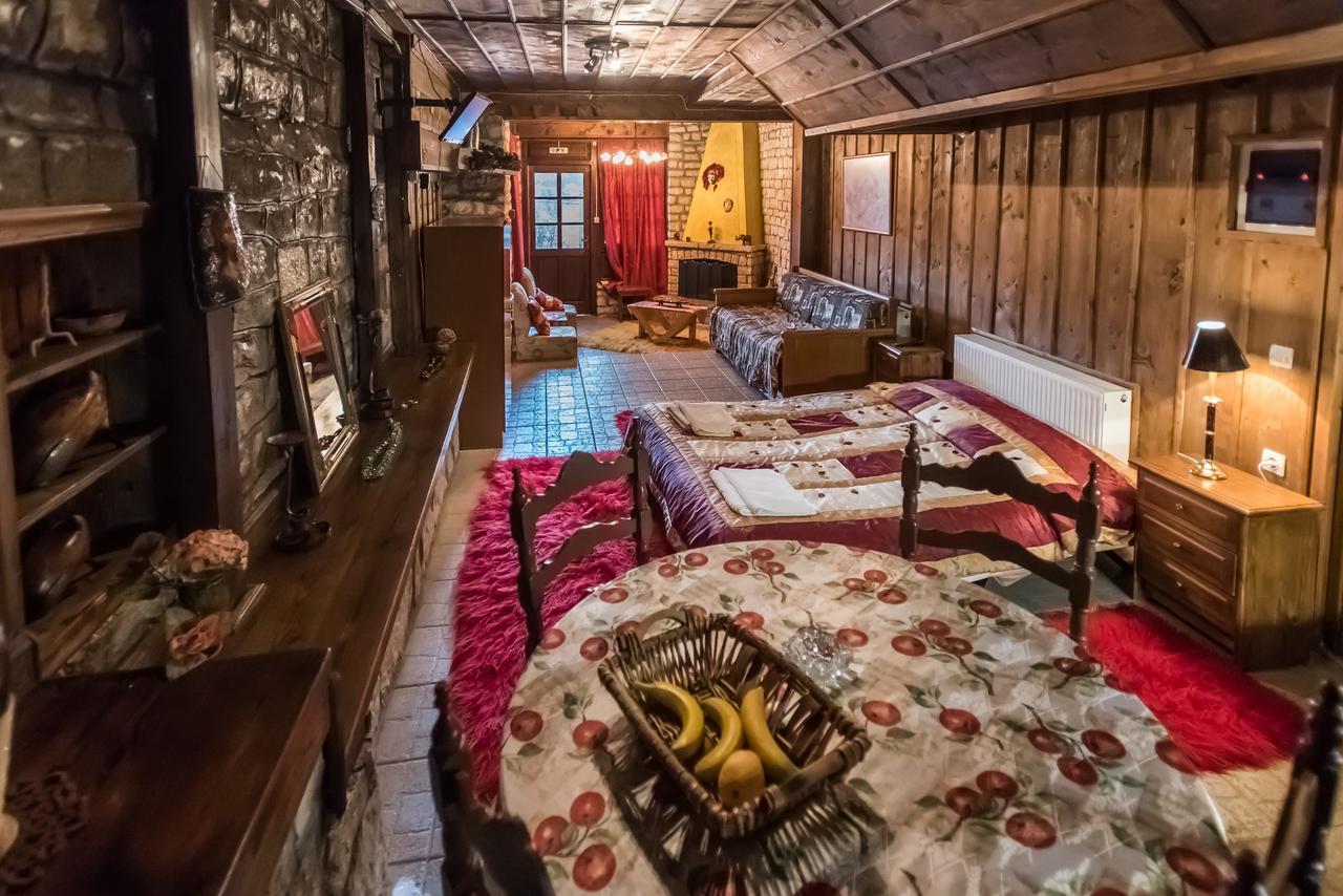 Elatos Rooms Mikrón Khoríon Esterno foto